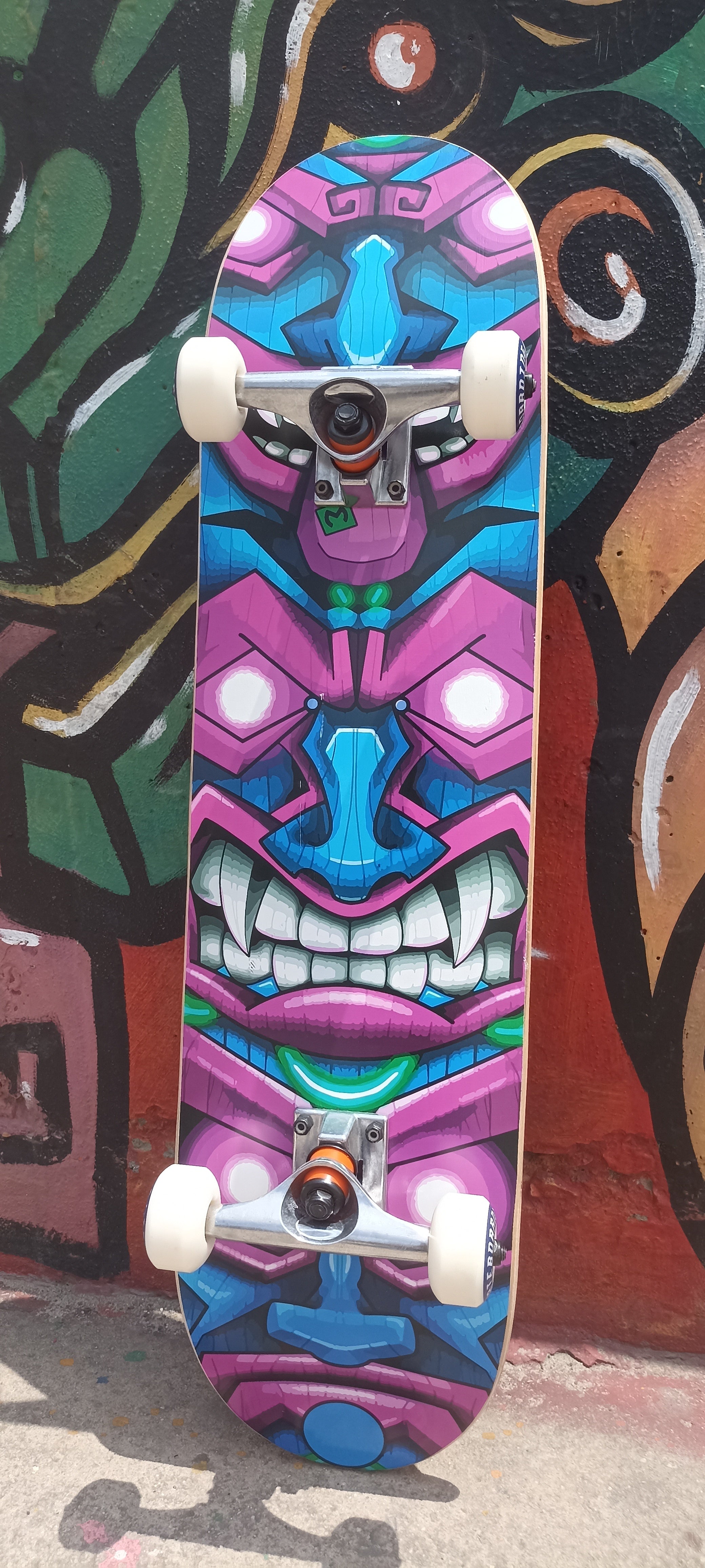 Patineta Life - Totem